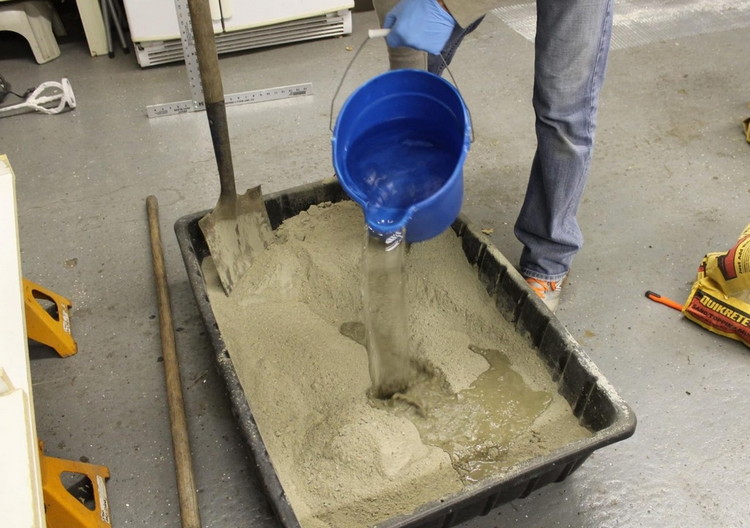 приготовление раствора из песка и цемента